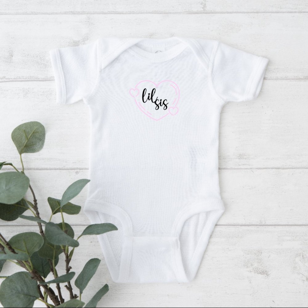 Personalized Lil Sis Infant Bodysuit